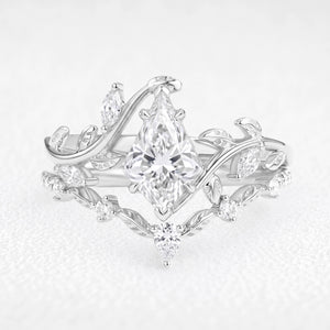 Isolde’s Light | 1CT Kite  Diamond Foliage Bridal Duo