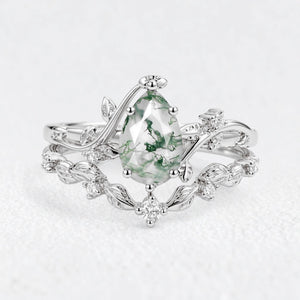 Hazel‘s Tangle | Pear Cut Moss Agate Vine Bridal Duo