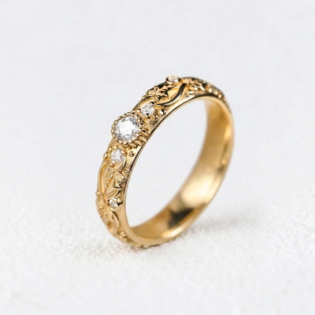 Ivy’s Twinkle | Diamond & Ivy Leaf Wedding Band.