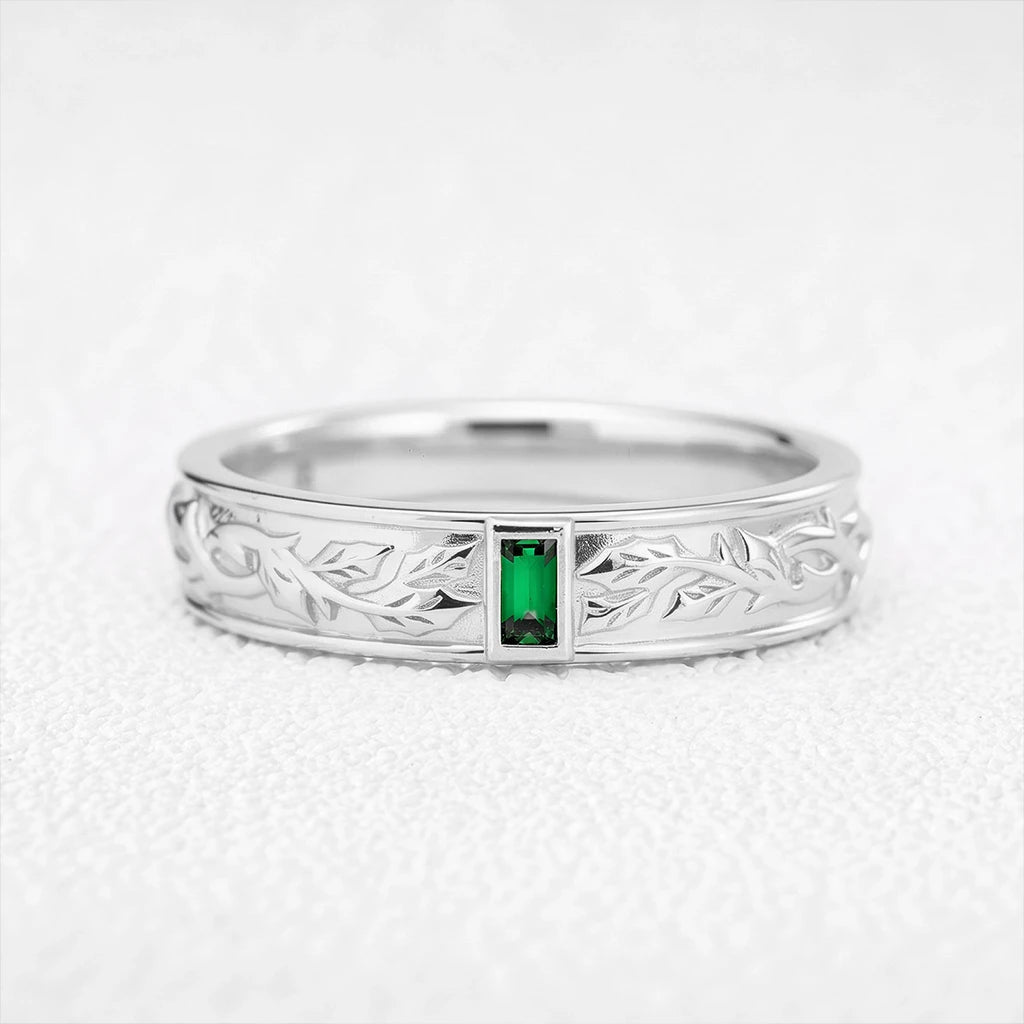 Augustus’ Keystone | Baguette Emerald Men‘s Band