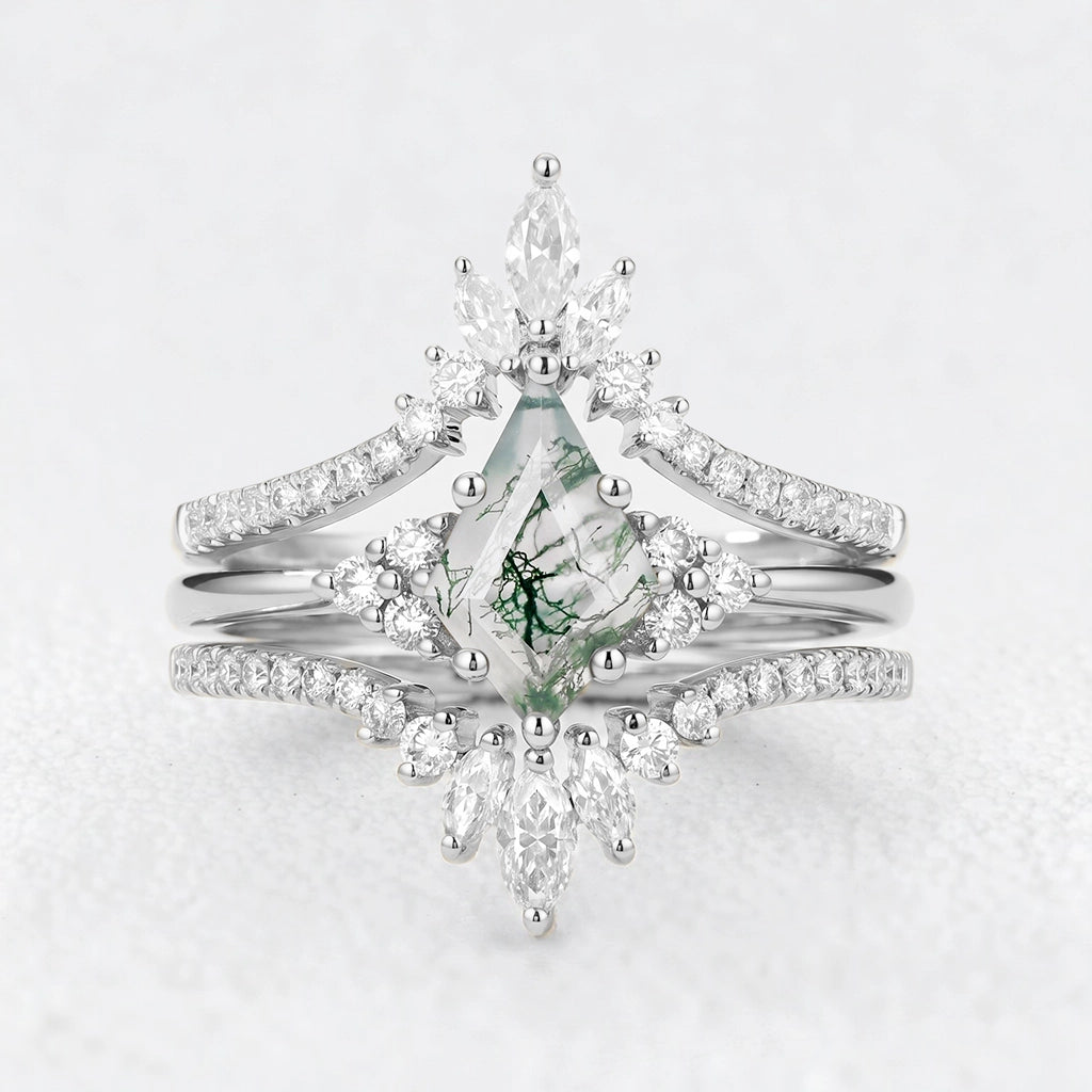 Victoria’s Crown | Kite Moss Agate Chevron Trilogy