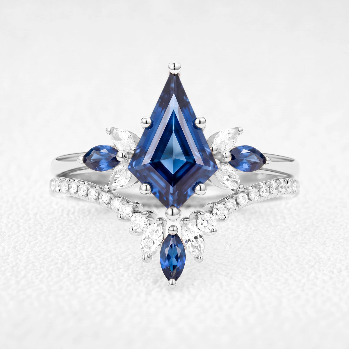 Titania’s Iris | Vintage Kite-Cut Blue Sapphire Bridal Set 2pcs