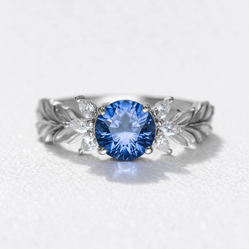 Stella‘s Folio | Blue Sapphire & Diamond Vine Engagement Ring.