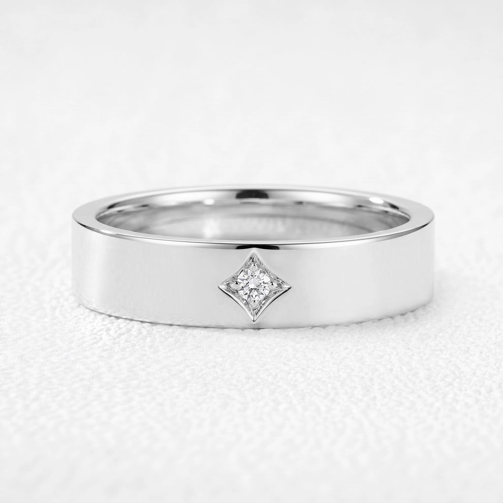 Orion’s Beacon | Solitaire Diamond Men‘s Band