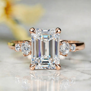 Victoria‘s Luster| Emerald Cut Moissanite Ring.