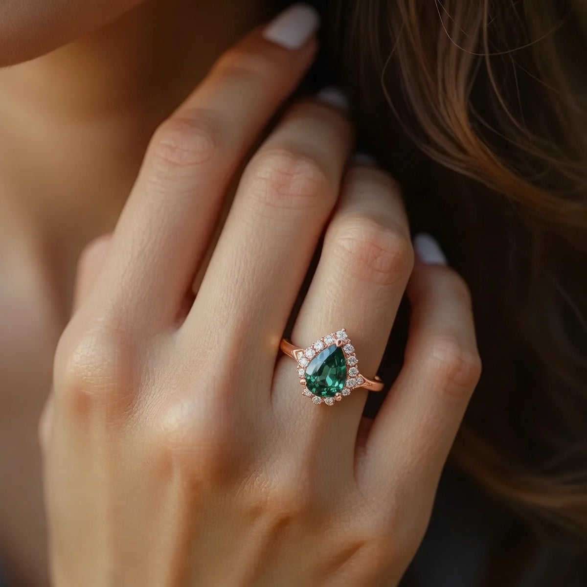 Lyra's Tear | Pear Cut Classic Sapphire Engagement Ring.