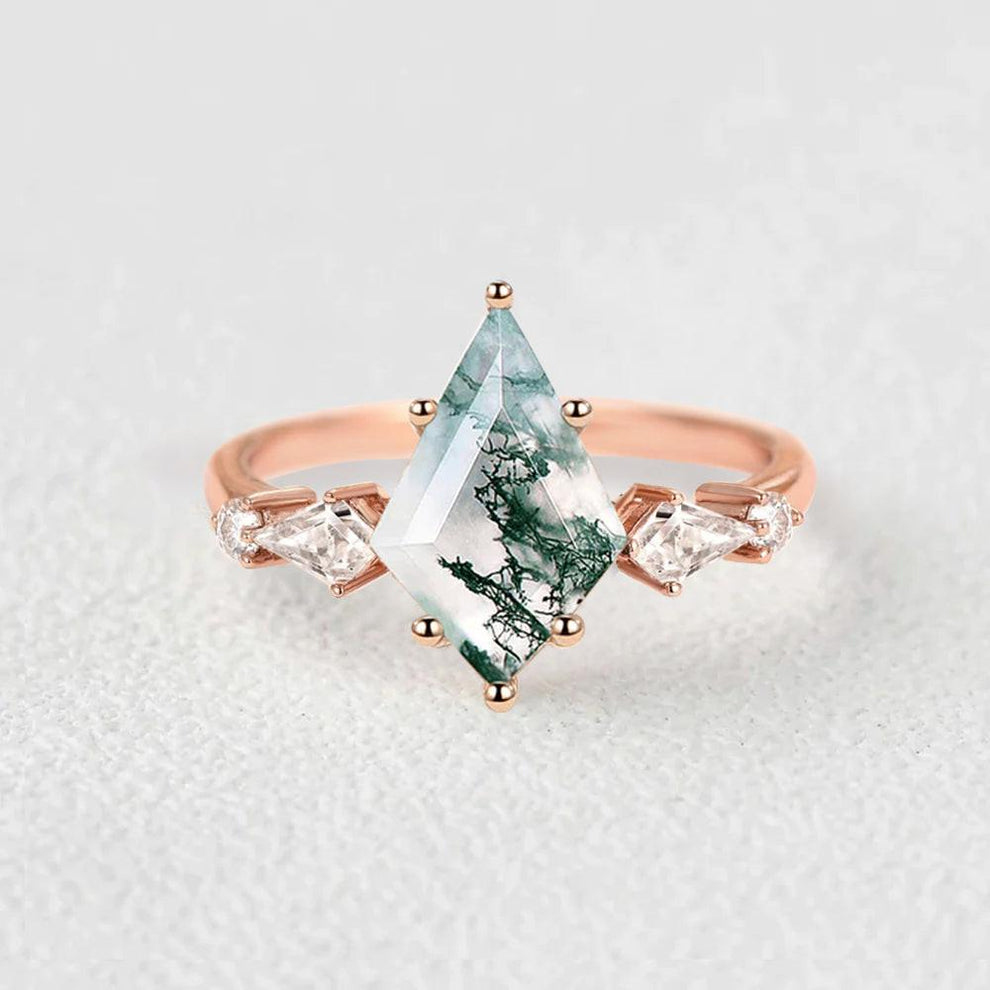 2.0ct Kite Moss Agate Five Stones Gold Engagement Ring.