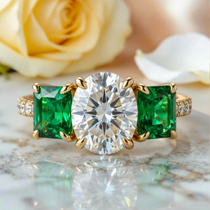Audrey's Radiance | 2CT Oval Cut Moissanite Ring.