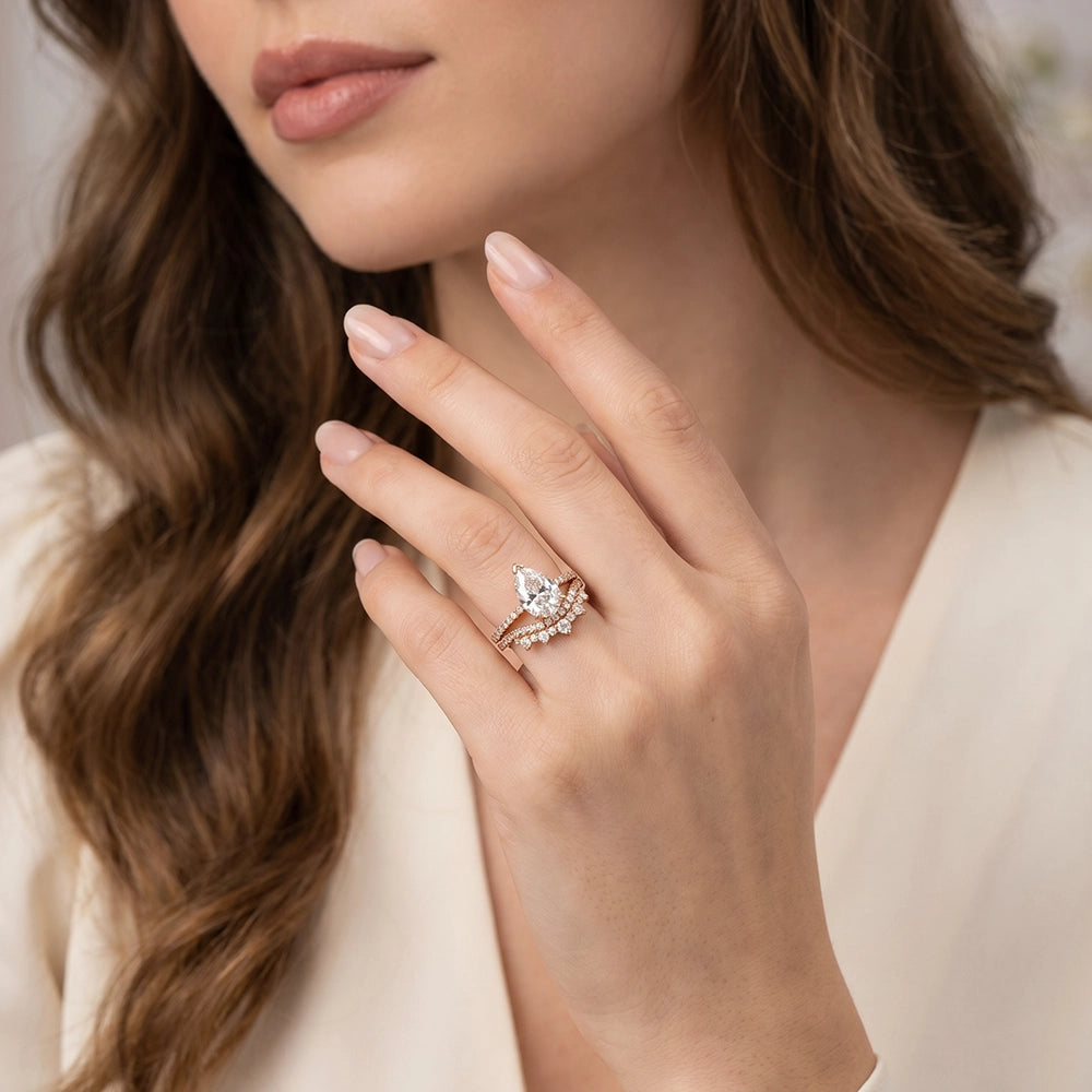 Grace’s Crown | Pear Lab Diamond Solitaire Bridal Set 2pcs.