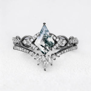 Vivienne’s Greensward | Kite Cut Moss Agate Chevron Bridal Duo