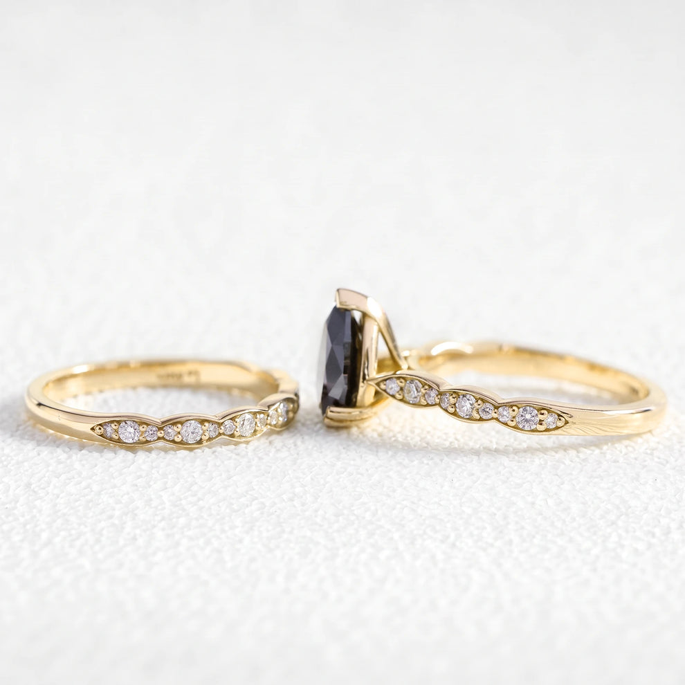Nyx‘s Nocturne | 1.5CT Pear Cut Black Diamond & Scalloped Band Bridal Duo