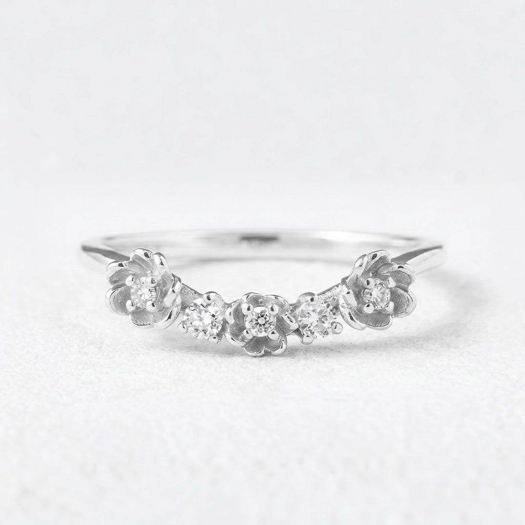 Flora’s Arc | Curved Diamond Flower Wedding Band.