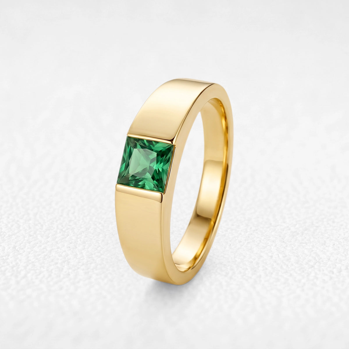 Orion’s Aurora | Princess-Cut Green Sapphire Men’s Band
