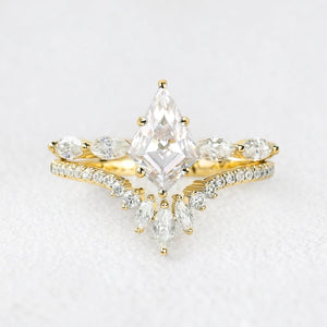 Marguerite’s Grace | Kite Moss Agate Chevron Bridal Duo
