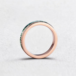The Twin Rivers Band | Half-Bezel Horizon of Moss & Moissanite.