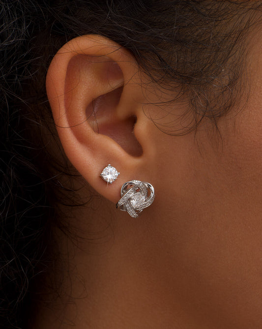 Round 4 Claw Sparkle Solitaire Stud Earrings