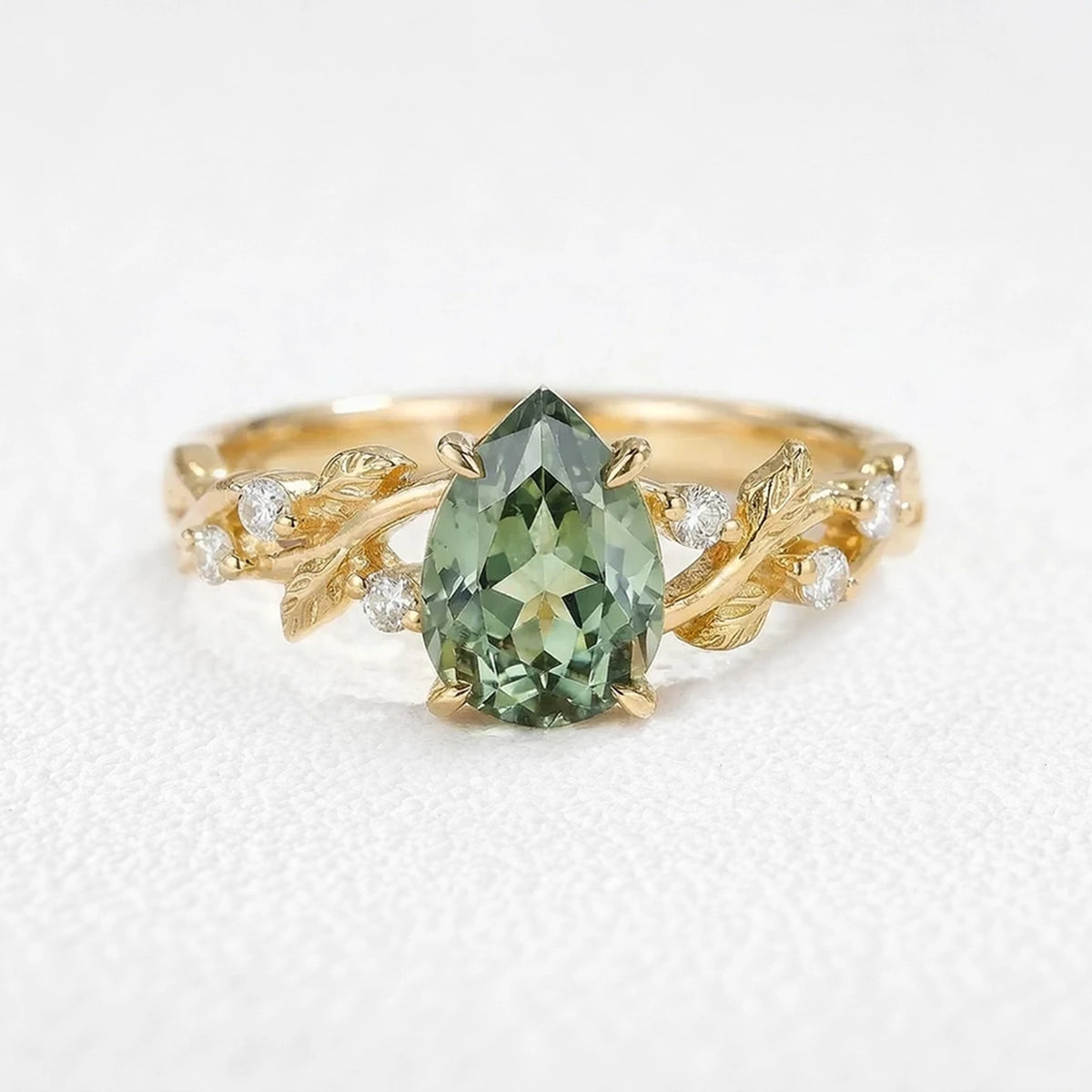 Sylvie‘s Verdure | 1.3CT Green Sapphire & Maple Leaf Couple Set