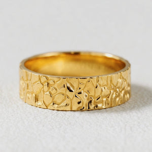 Genevieve‘s Bedrock | Stone Textured Wedding Band Duo