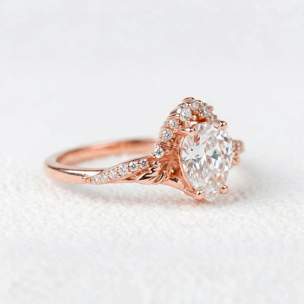 Victoria’s Griffin | Vintage Diamond Halo & Leaf Bridal Set 2pcs.