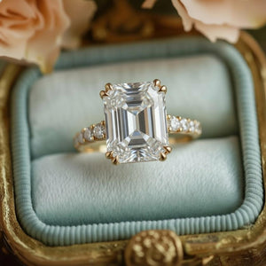 Aria‘s Echo | Emerald Cut Moissanite Ring.