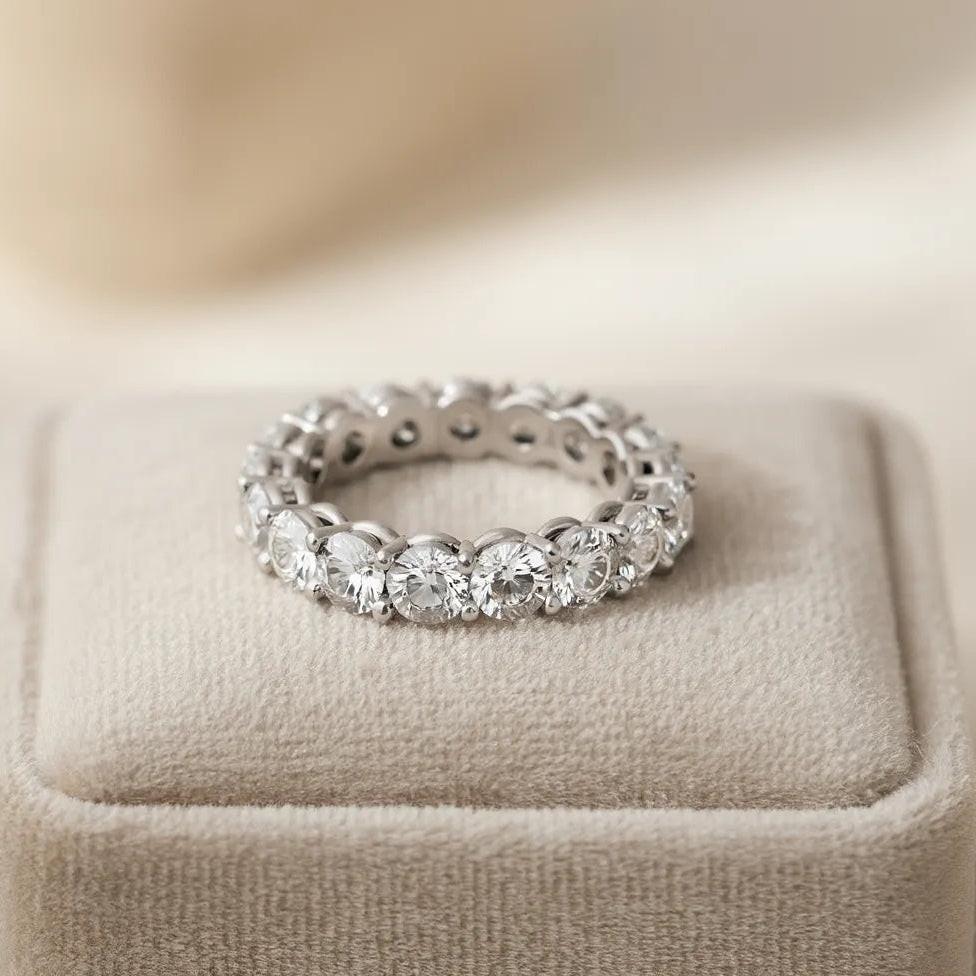The Encircled Light | Round Cut Full Eternity Ring.