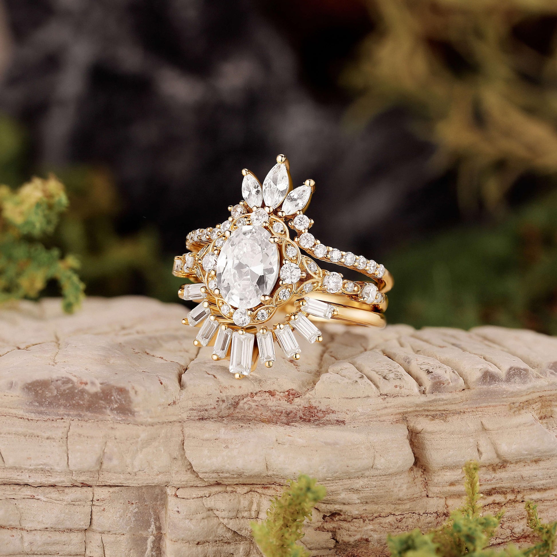 Victoria’s Coronet | Oval Cut Moissanite Sunflower Ring Set 3pcs.