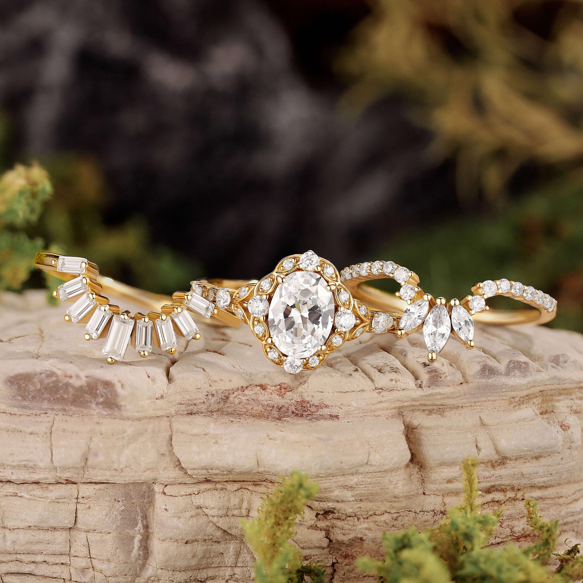 Victoria’s Coronet | Oval Cut Moissanite Sunflower Ring Set 3pcs.