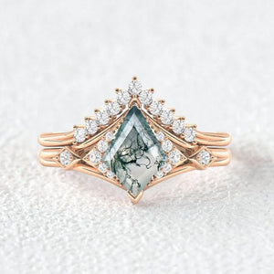 Kite Cut Moss Agate Art-Deco Gorgeous Engagement Ring Set 2pcs.