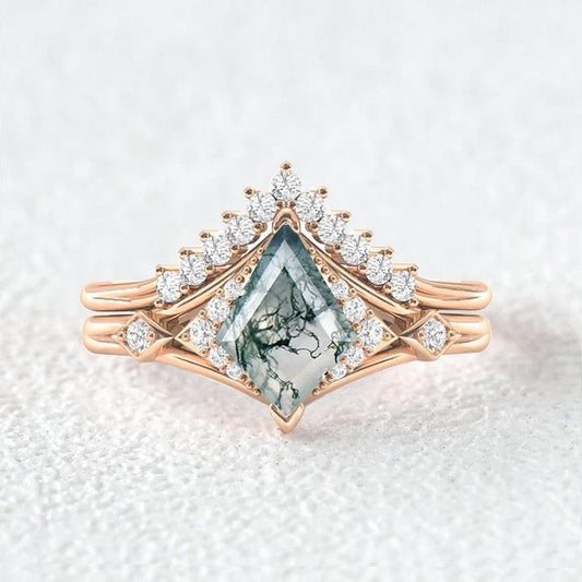 Kite Cut Moss Agate Art-Deco Gorgeous Engagement Ring Set 2pcs.
