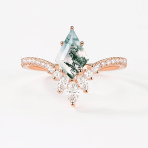 Kite Cut Moss Agate Chevron Engagement Ring - Sylph.