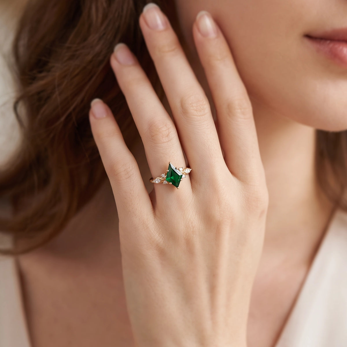 Aphrodite’s Myrtle | Kite-Cut Emerald Foliage Engagement Ring