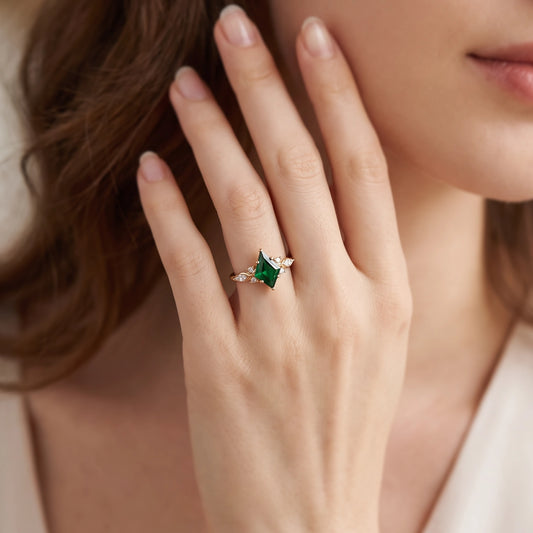 Aphrodite’s Myrtle | Kite-Cut Emerald Foliage Engagement Ring