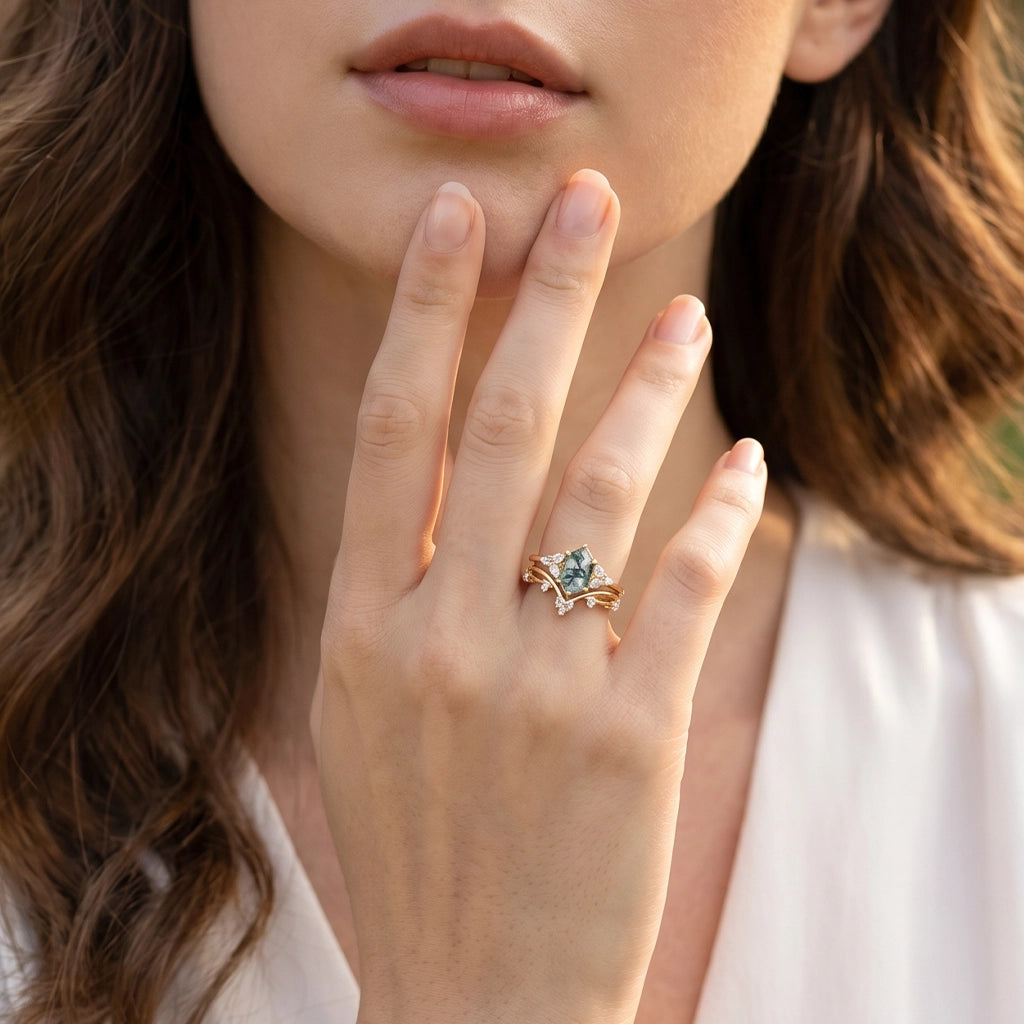 Iolanthe‘s Sonnet | Geometric Moss Agate Floral Vintage Bridal Set 2pcs.