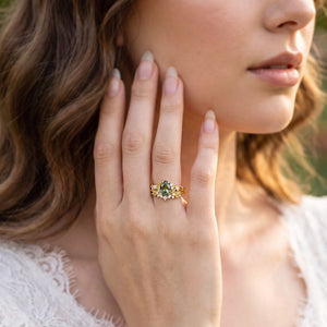 Sylvie’s Vine | 1.3CT Vintage Green Sapphire & Leaf Bridal Set 2pcs