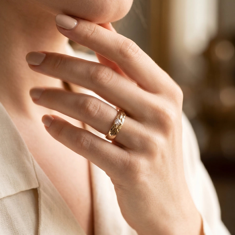 The Eternal Vine | Diamond Intertwined Wedding Couple Band.
