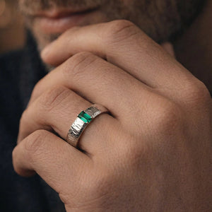 The Retro Keystone | 5MM Hammered Emerald Men's Wedding Band.