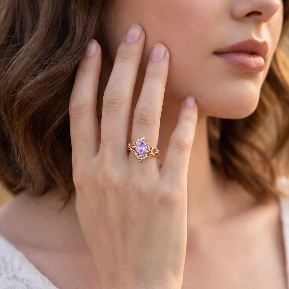 Celine‘s Aquarelle | Firework Cut Lavender Sapphire Chevron Bridal Duo