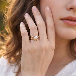 Rose’s Blossom | Round Opal & Amethyst Bridal Ring Set 2pcs