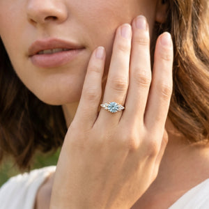 Selene’s Whisper | 1CT Round Cut Royal Blue Sapphire Vine Ring
