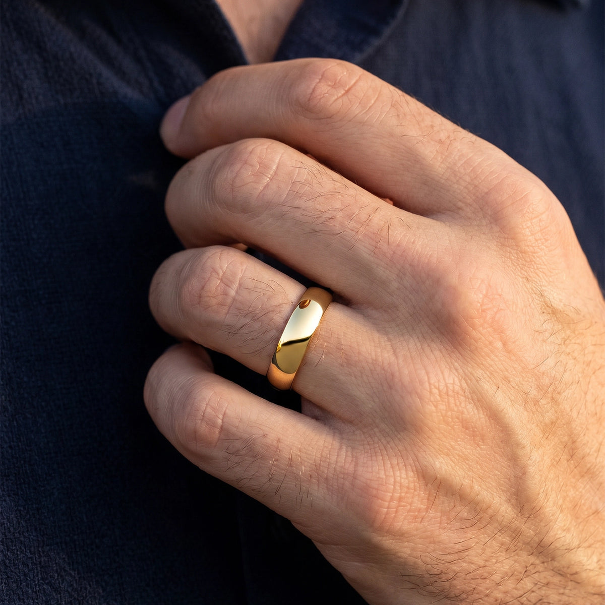 Mirror Arc | 5MM Classic Polished Gold Men's Wedding Band.