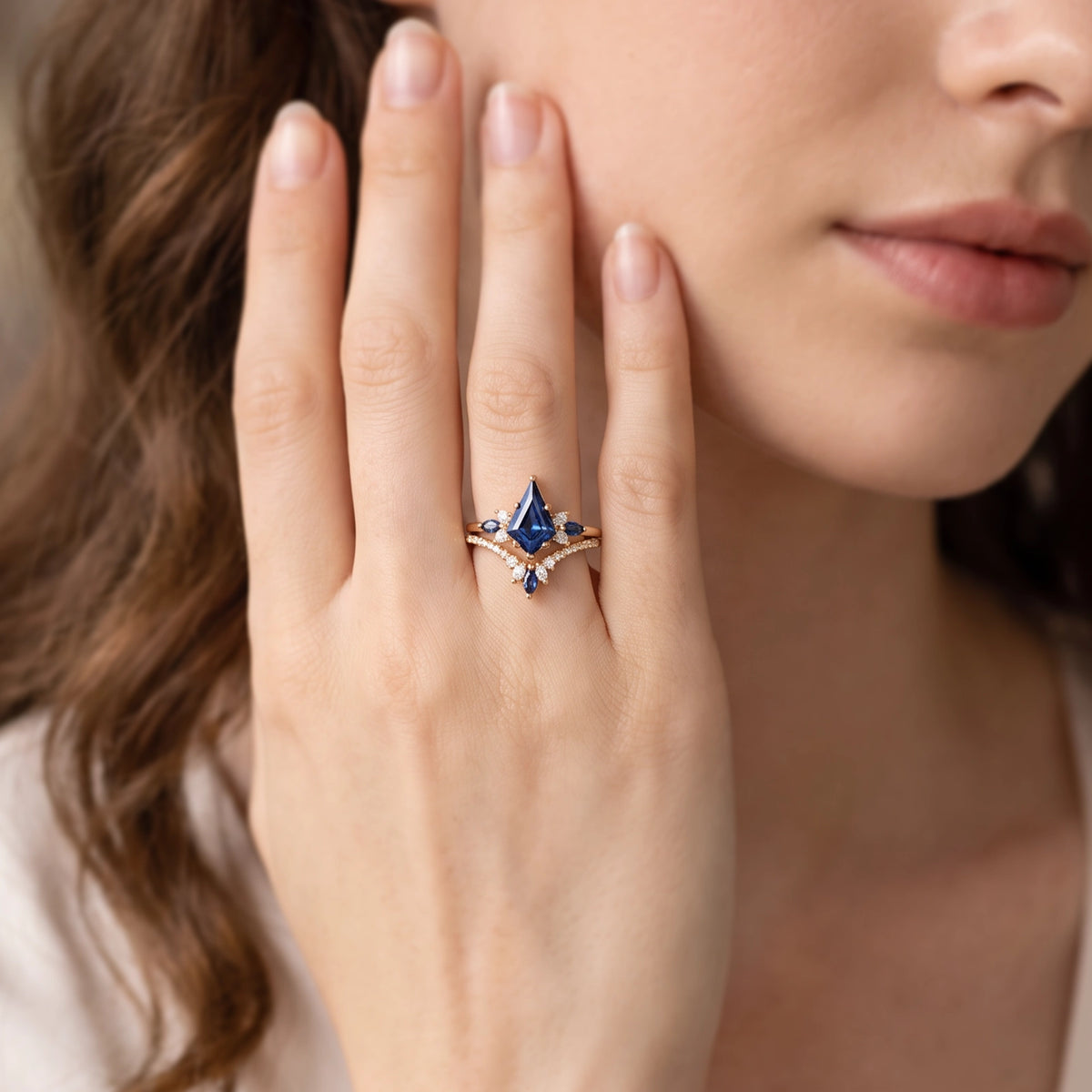Titania’s Iris | Vintage Kite-Cut Blue Sapphire Bridal Set 2pcs