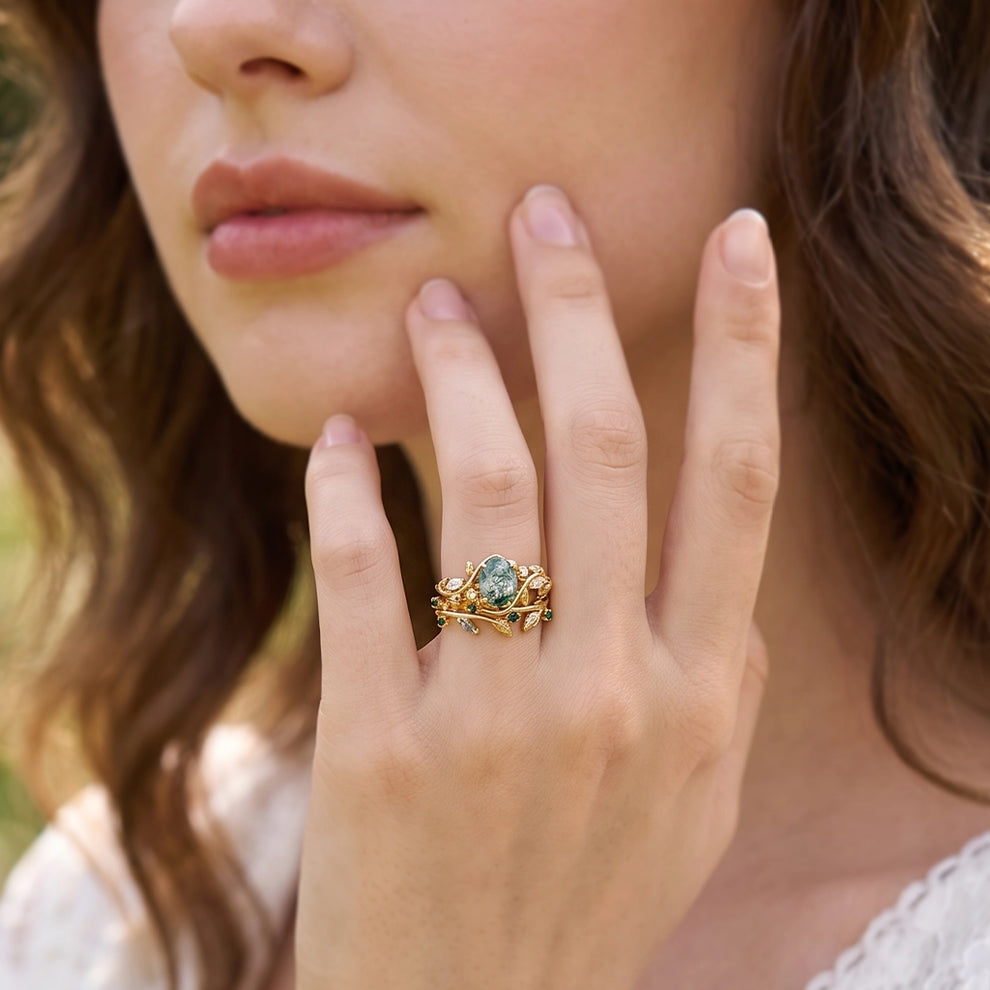 Genevieve’s Verdant | Oval Moss Agate Foliage Vintage Bridal Duo