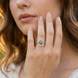 Verena 4.0ct Pear Moss Agate & Pearl Halo Ring Set 2pcs