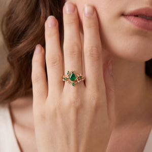 Daphne’s Vine | Kite Cut Emerald Foliage Bridal Duo