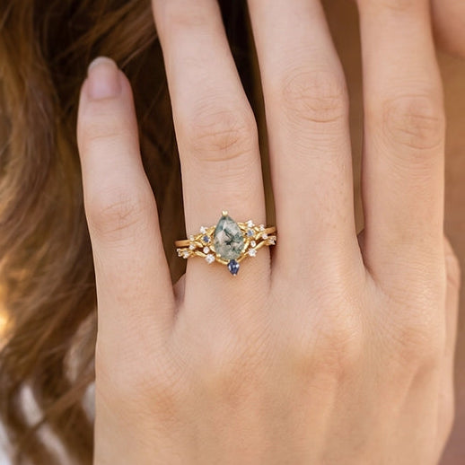 Isadora’s Verdant | Pear Moss Agate Floral Bridal Duo
