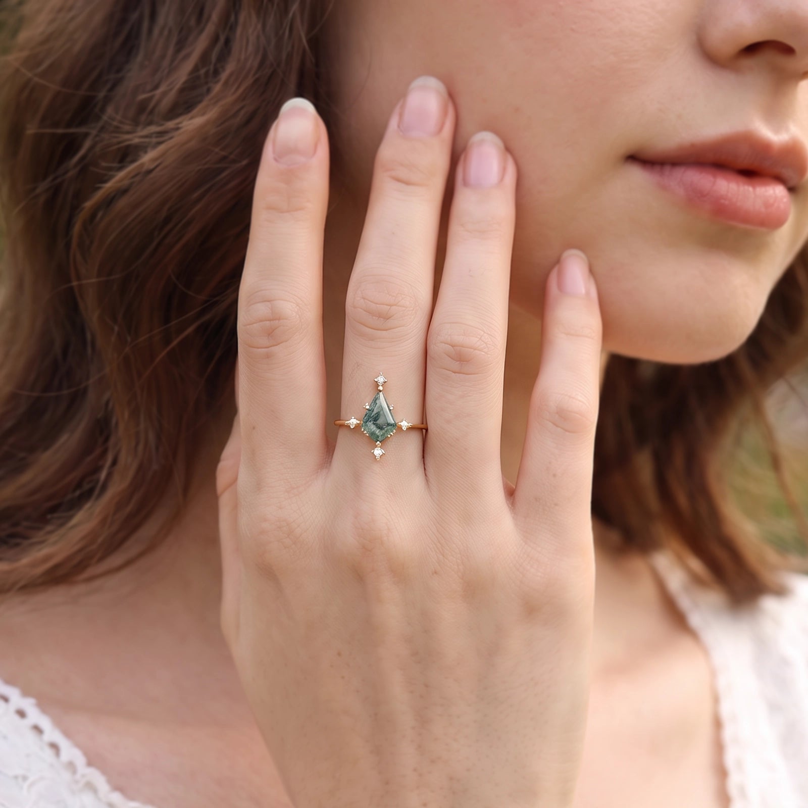 Hazel‘s Glade | Kite Cut Moss Agate Engagement Ring
