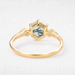 Beatrice‘s Hive | Hexagon Cut Moss Agate Bezel Engagement Ring