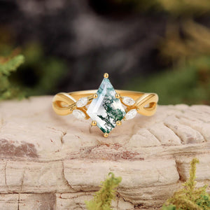Minimalist Kite Cut Moss Agate Infinity Engagement Ring.