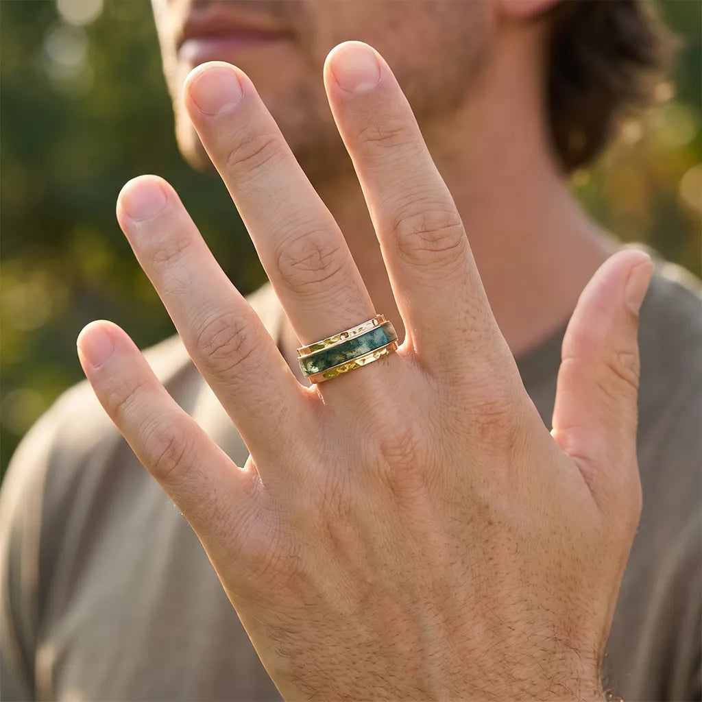 Vidar’s Forge | 8MM Hammered Moss Agate Inlay Men's Wedding Band.