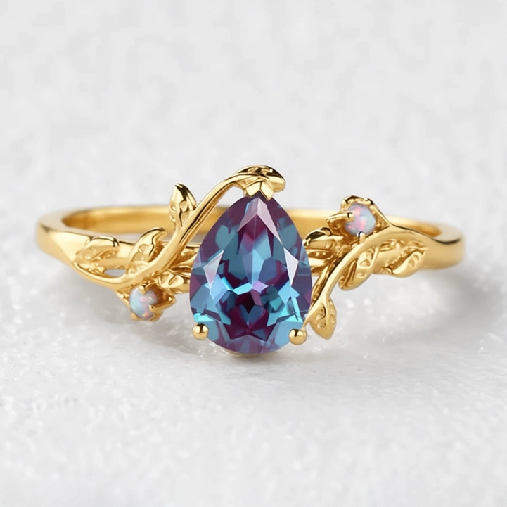 Iris’s Vine | Vintage Pear Alexandrite & Moonstone Bridal Set 2pcs.